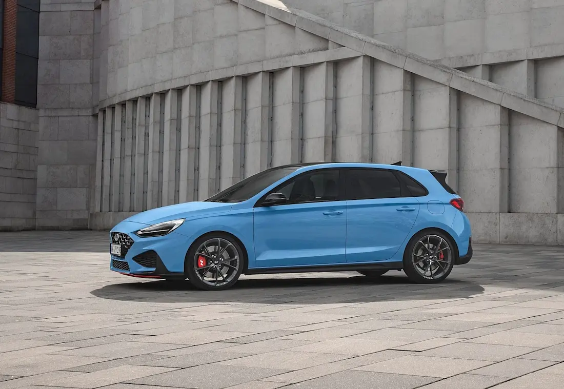  Le auto coreane stanno diventando sempre più popolari in Europa. Così anche la sportiva Hyundai i30N