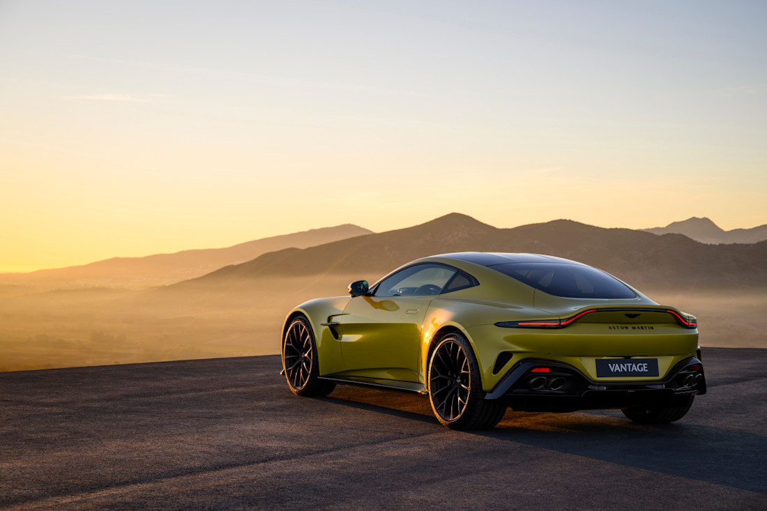 Aston-Martin-Vantage-2024 (14).jpg