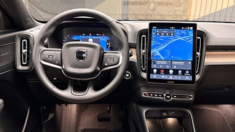 2027 Volvo XC40 - Preview - JL - 260831 - 24