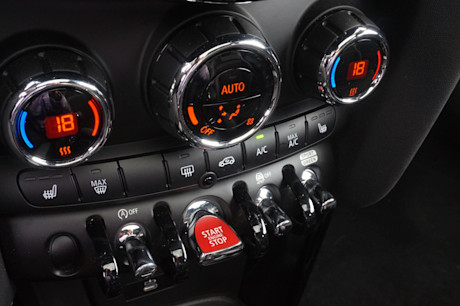 Editorial 2023 mini cooper 3 door jcw 31 jl