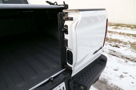 Editorial 2020 ram 1500 rebel quad cab 4x4 ecodiesel 14 jw