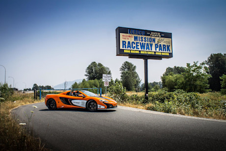 Editorial 13 bm mclaren 650s spider