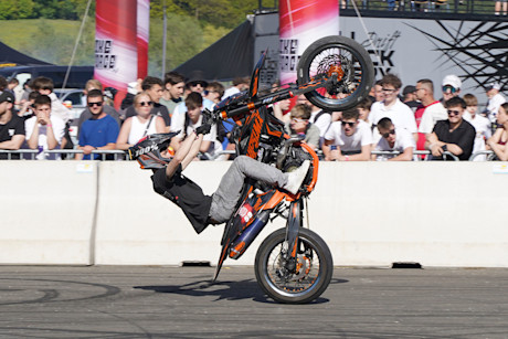 Low-scty-ps-arena-2026-bikeforce26_02