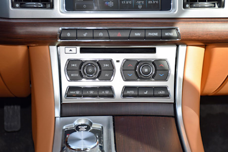 Editorial 2015 jaguar xf 30 awd jp 09