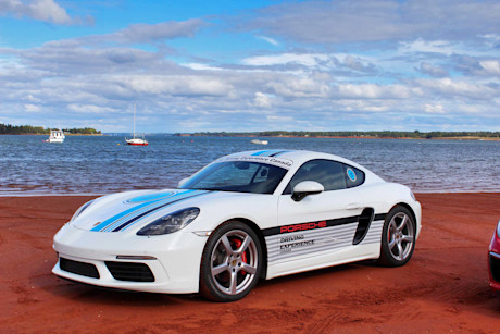Editorial porsche tour canada 150 02 pb