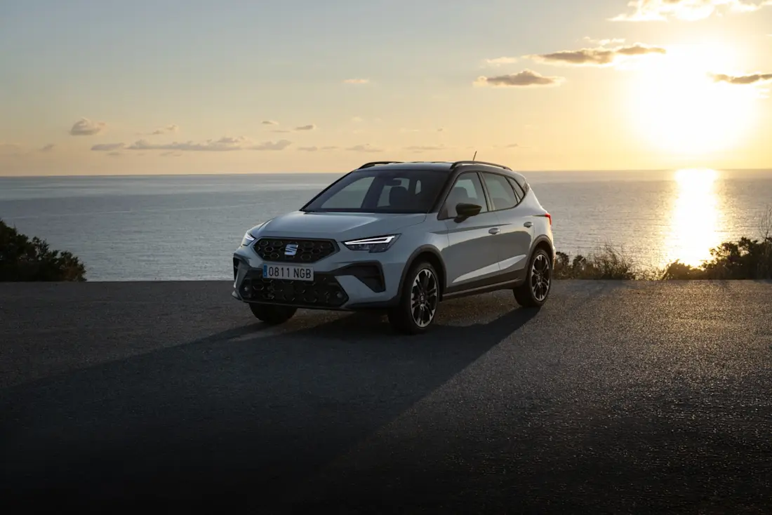 seat arona style7