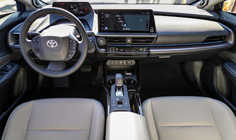 Editorial 2023 toyota prius xle awd 22 jw