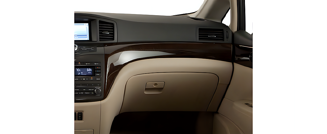 Nissan Quest 2013 17