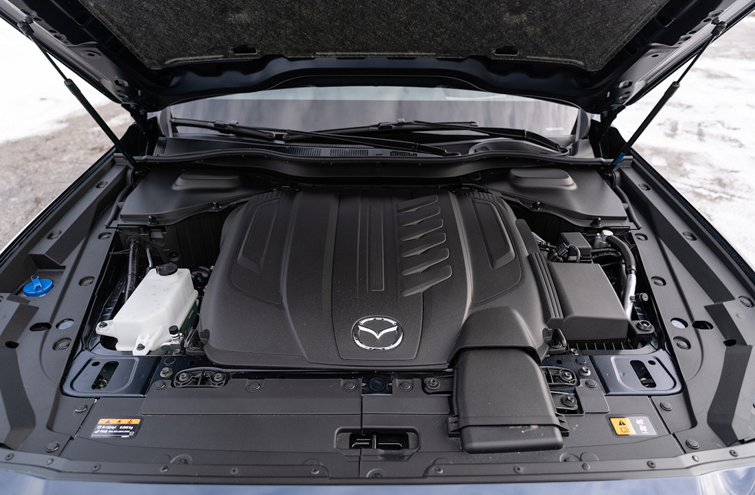 2026 Mazda CX-90 - TD - JW - 260305 - 8.jpg