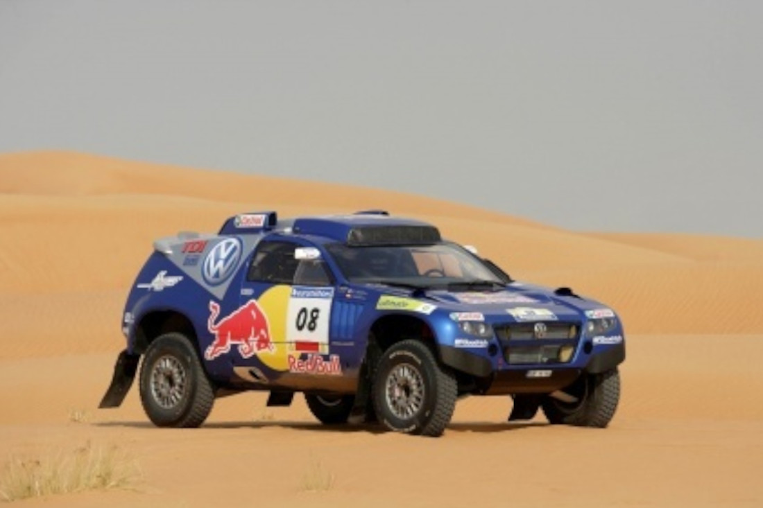 VW RACE TOUAREG.jpg