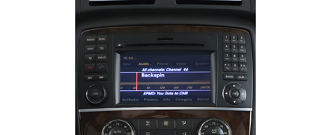 Mercedes-Benz R-Class 2013 27