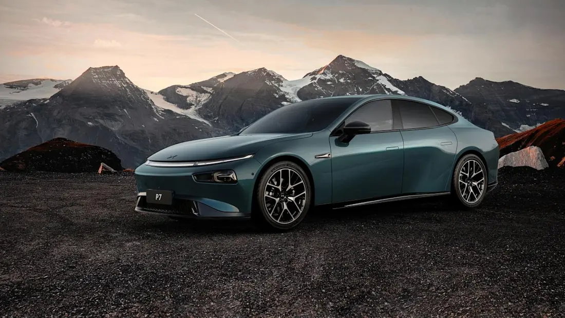 XPENG-P7 (1) XPENG-P7 (1)