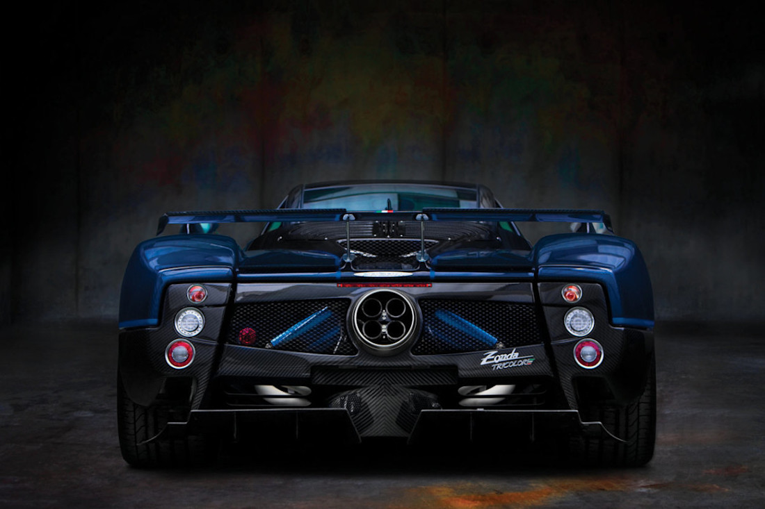Pagani-Zonda-Tricolore-2011-5.jpg