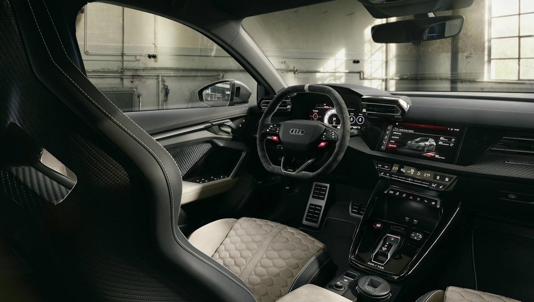 Audi-RS-3-competition-limited-2026-interior (2).jpg