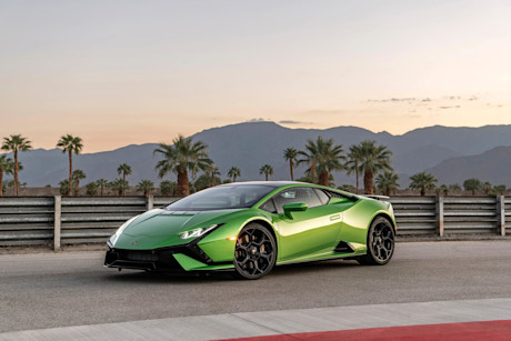Editorial 2023 lamborghini huracan tecnica 04 sha