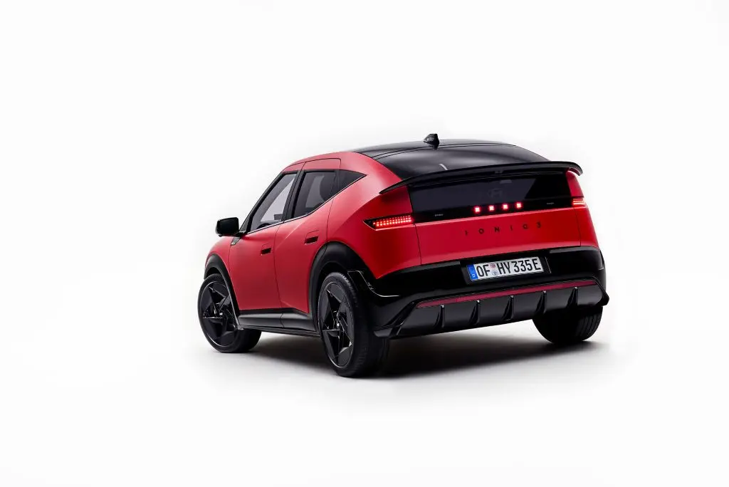 Hyundai+IONIQ3+Ext2-1