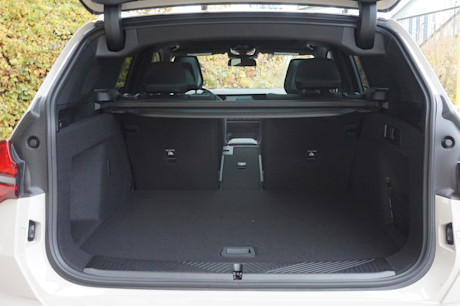 Editorial 2025 bmw x3 m50 xdrive td jl 241128 10