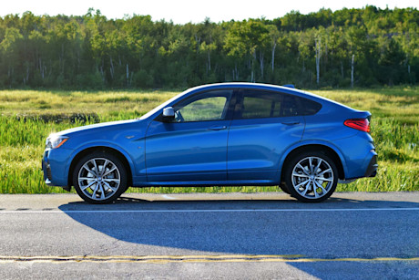 Editorial 2016 bmw x4 m40i jp 00
