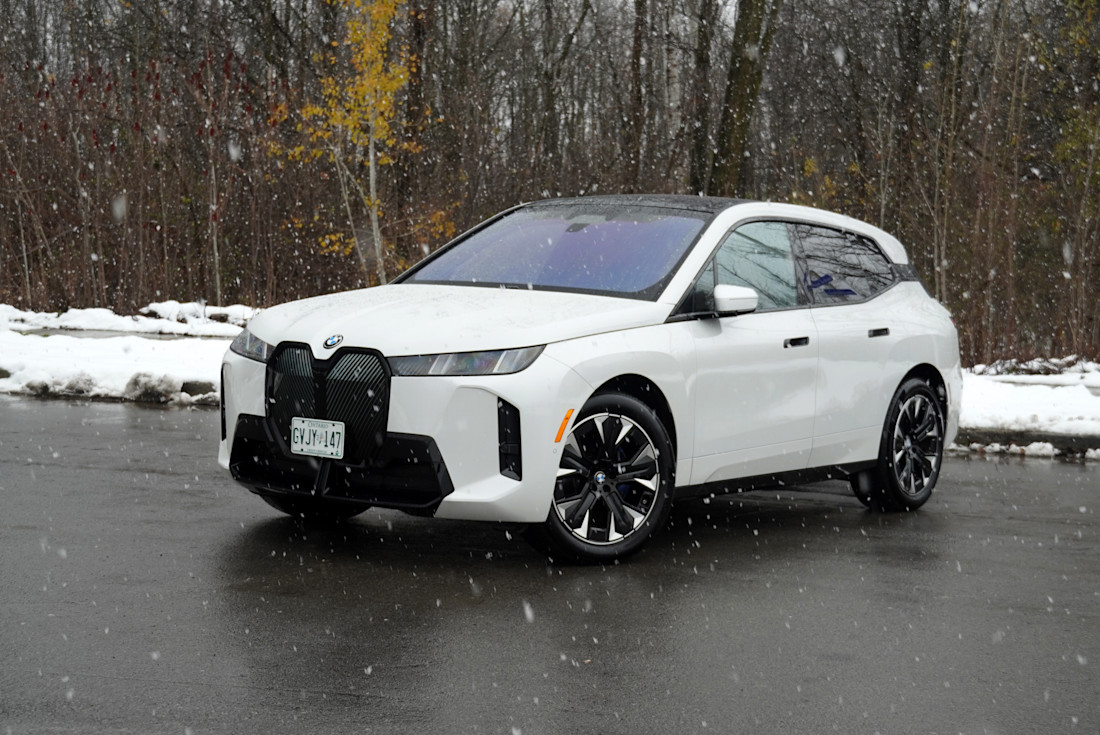 BMW iX xDrive60 2026 : essai routier