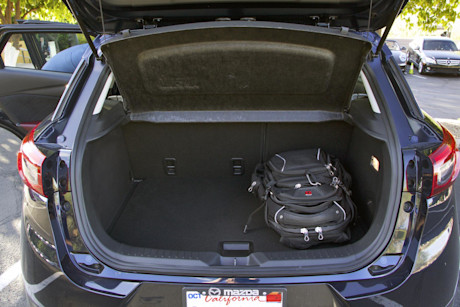Editorial 2016 mazda cx 3 jy 34