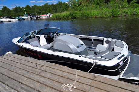 Editorial 04 mb mastercraft prostar ski boat