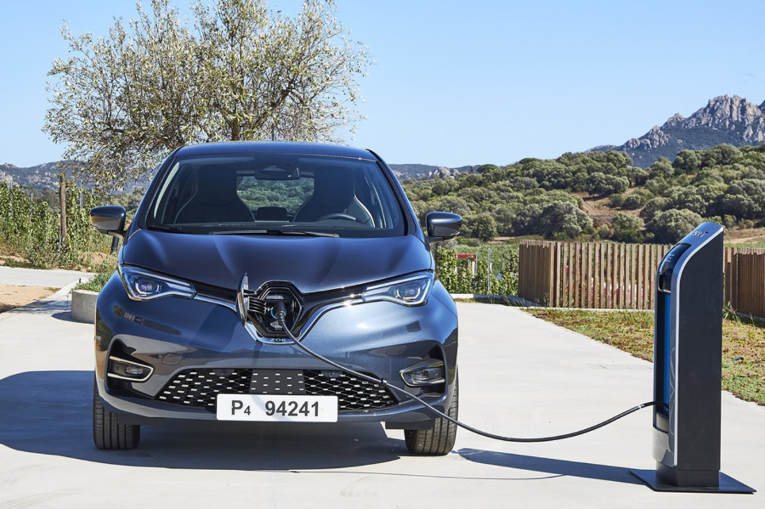 Renault-Zoe-2020-1600-33.jpg