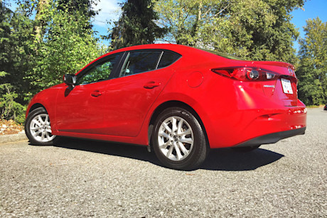 Editorial 2015 mazda3 gs gw 07
