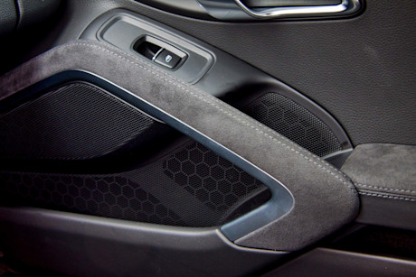 Editorial 2018 porsche cayman gts 44 lw