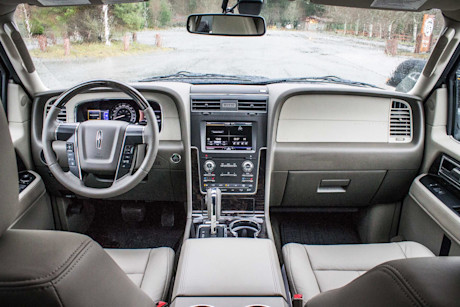 Editorial 2015 lincoln navigator bm 10