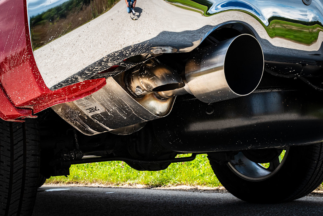 RAM-1500-Classic-Laramie-NAP-Exhaust.jpg