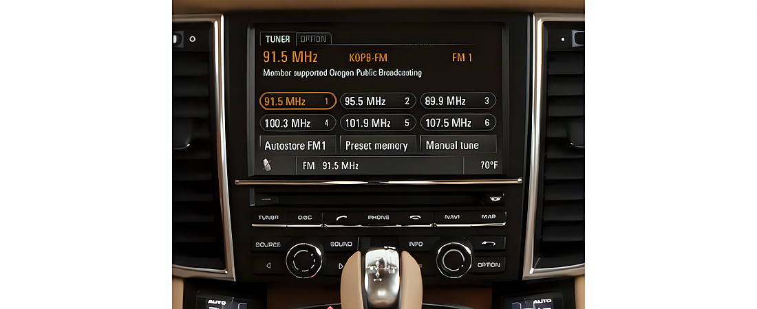 Porsche Panamera 2012 10
