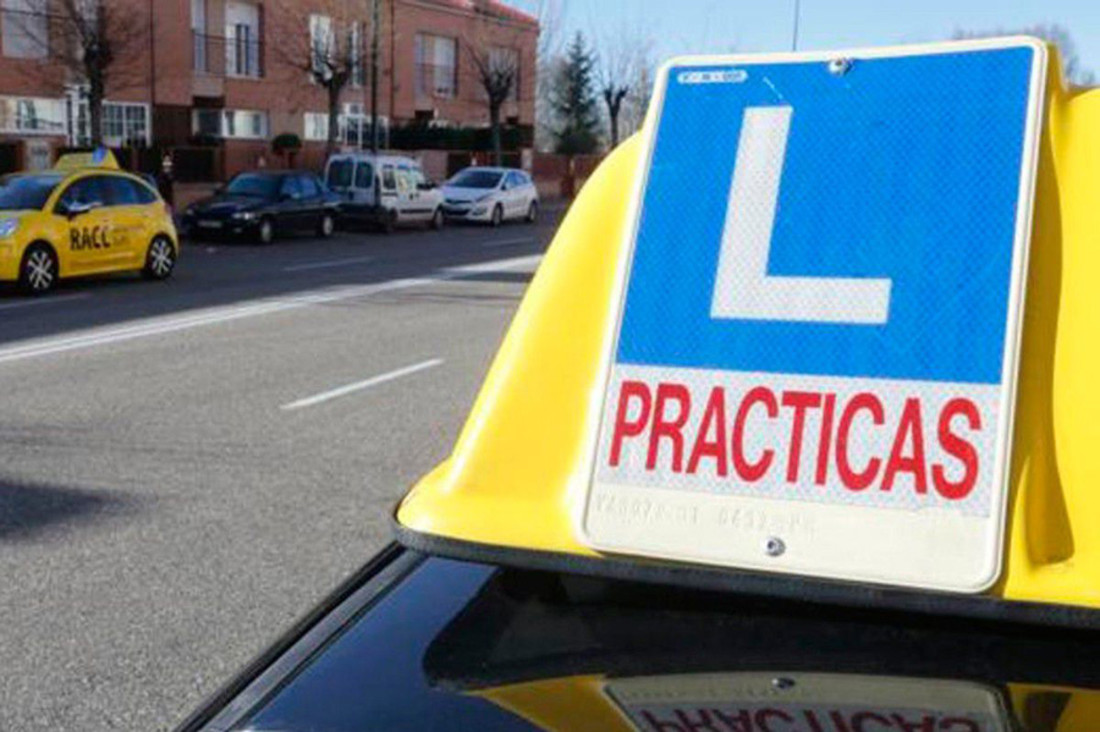 Sacarse el carnet sin pasar por la autoescuela