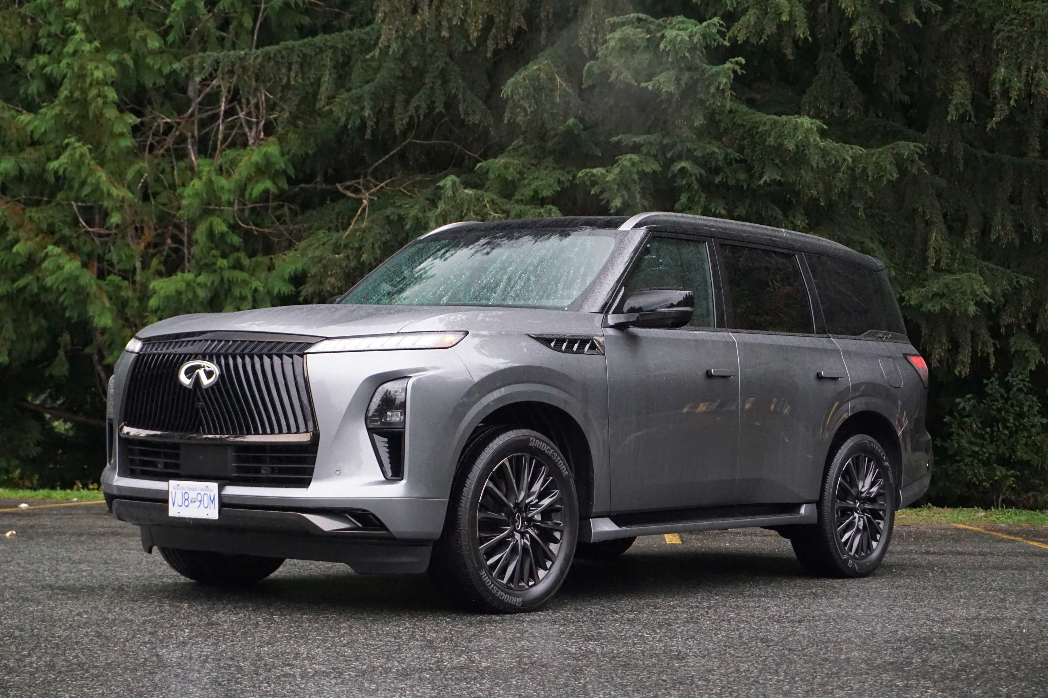 2025 Infiniti QX80 First Drive Review + Video - AutoTrader.ca