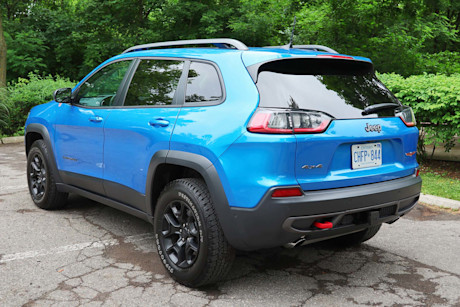 Editorial 2019 jeep cherokee trailhawk 06 jm