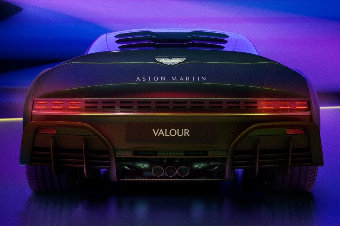 AstonMartinValour_03.jpg