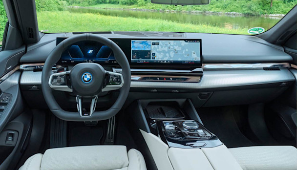BMW i5 Touring