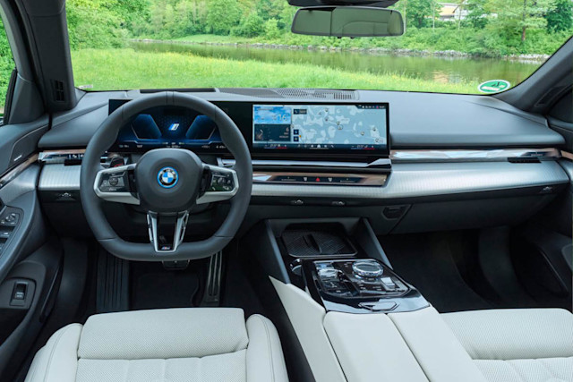 BMW i5 Touring
