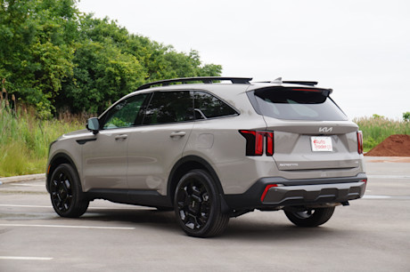 Editorial 2024 kia sorento x line limited jl 16