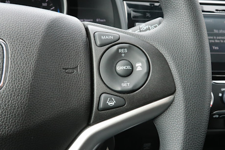 Editorial honda fit lx cvt 2019 24