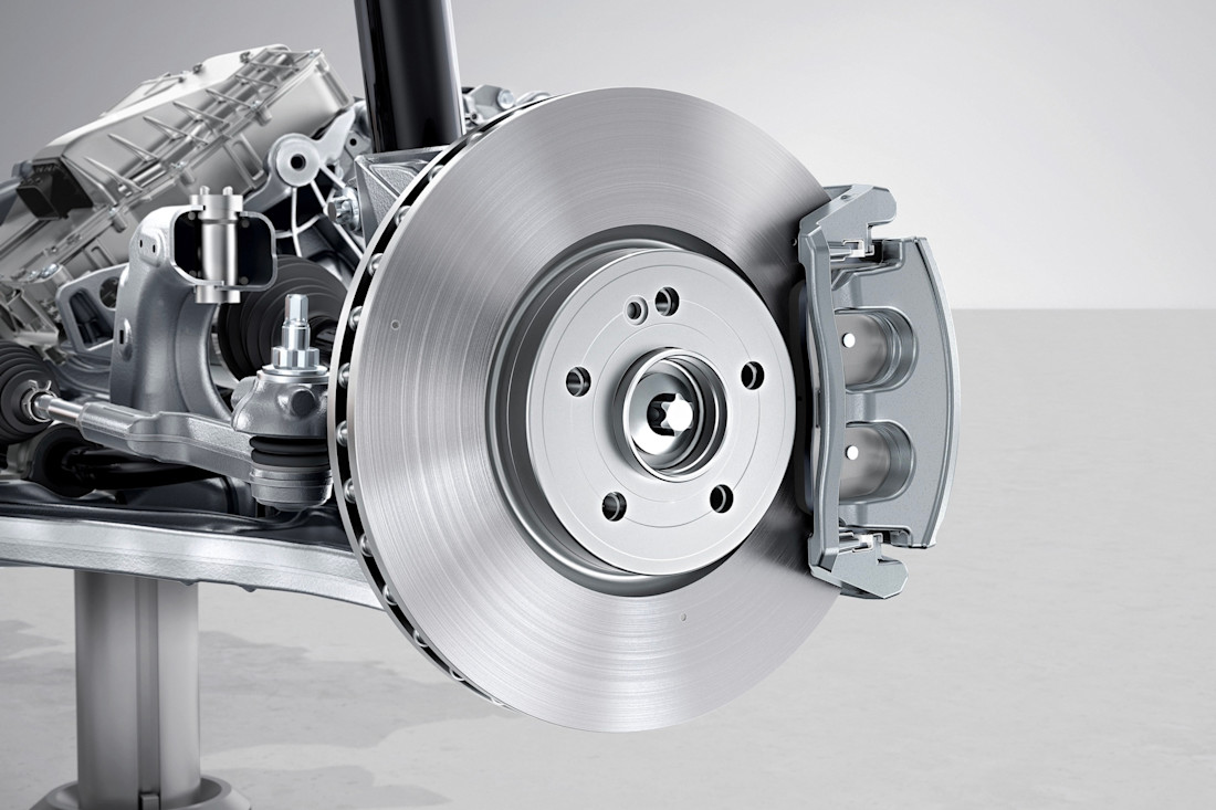 Hoe werkt de rembekrachtiger van een auto?