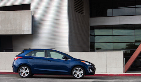 Editorial hyundai elantra gt 03