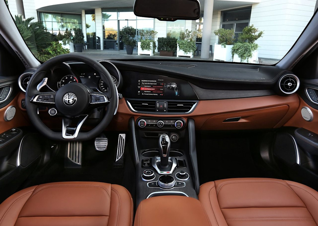 Alfa_Romeo-Giulia-2020-1280-08.jpg