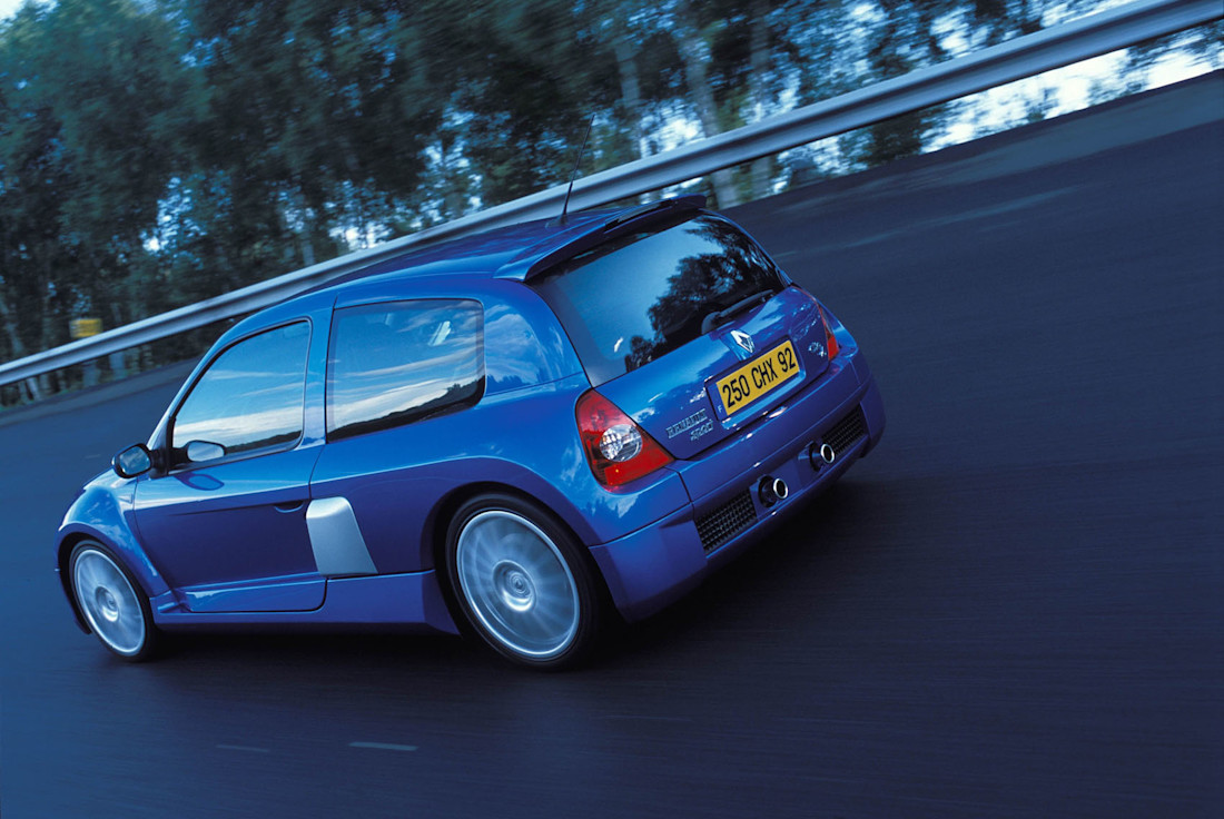 Renault-Clio-V6-255-(45).jpg