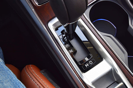 Editorial 2019 subaru ascent premier 29 jp
