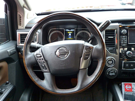 Editorial 2017 nissan titan 21 jb