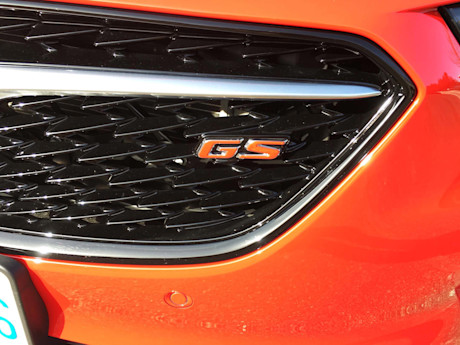 Editorial 2019 buick regal gs 02 sb