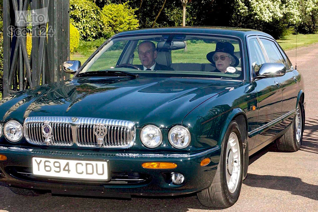 La marca favorita de coches de Isabel II (12).jpg