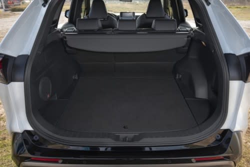 500_2019-toyota-rav4-det-27-282854.jpg
