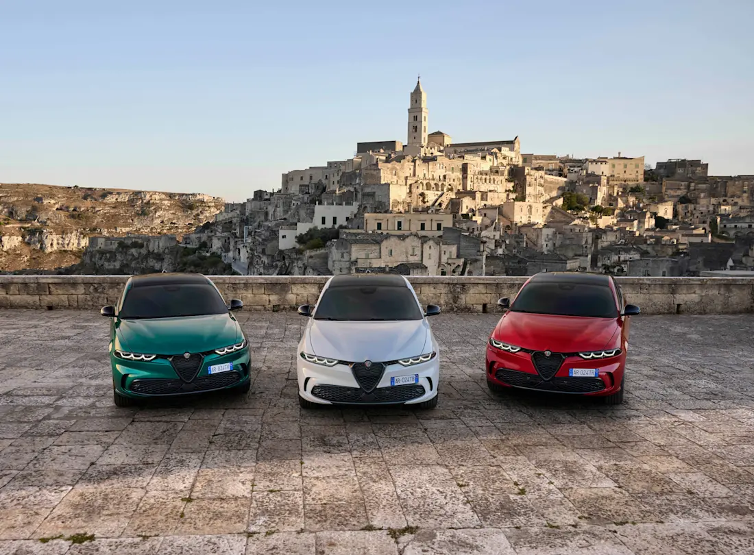 alfa-romeo-tonale-phev-tributo-italiano-2024-review-laatste-lofzang-op-benzinemotor-2024-02