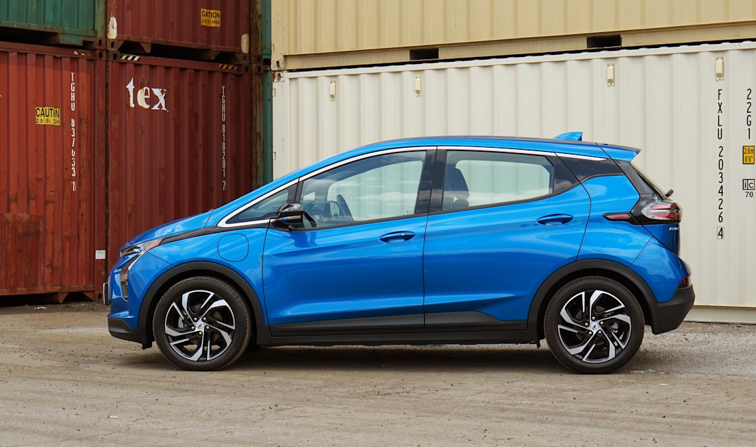 Editorial 2022 chevrolet bolt ev lt 05 jl